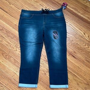 Super soft stretch pull on jeans with cuff and tie at waist